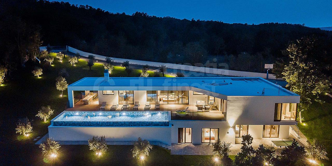 Villa Nature's Retreat