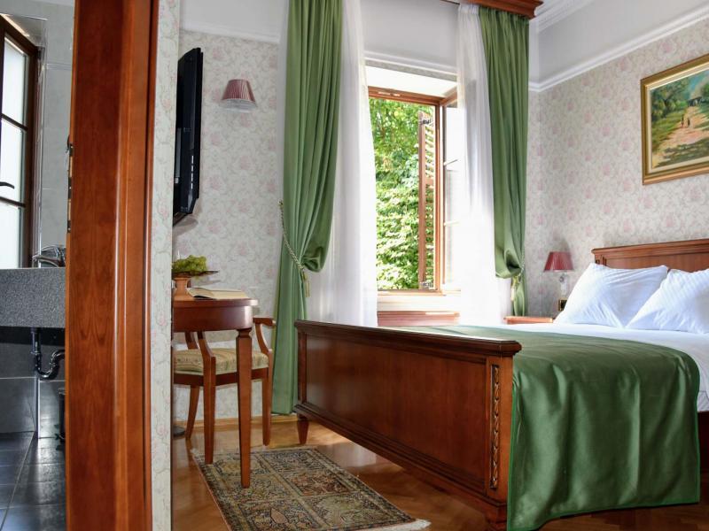 Kazbek Castle , Dubrovnik  