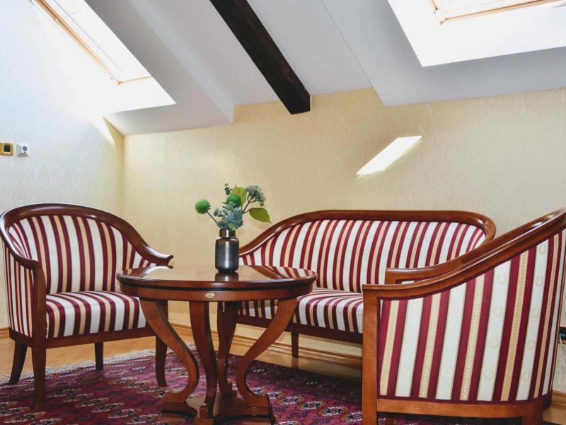 Kazbek Castle , Dubrovnik  