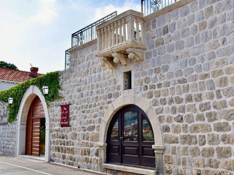 Kazbek Castle , Dubrovnik  