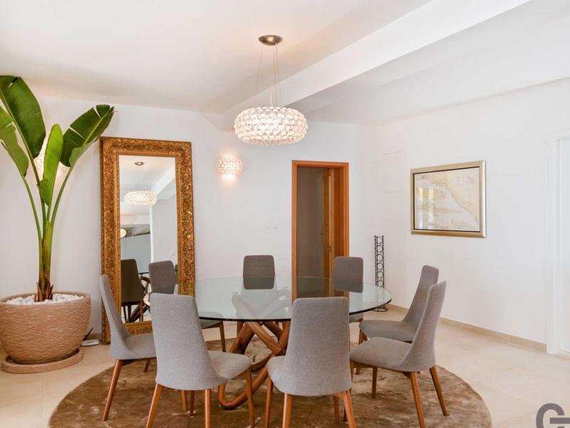 Villa Lavander , Islands  