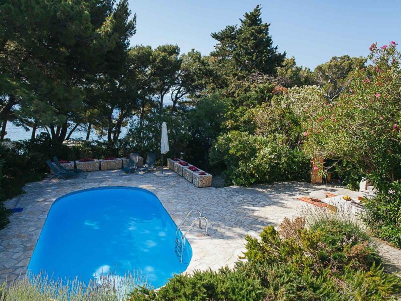 Villa Bol Retreat , Islands  