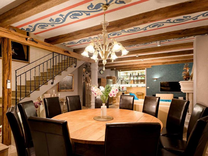 Villa Aurelia , Islands  