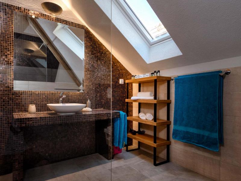 Villa Aurelia , Islands  