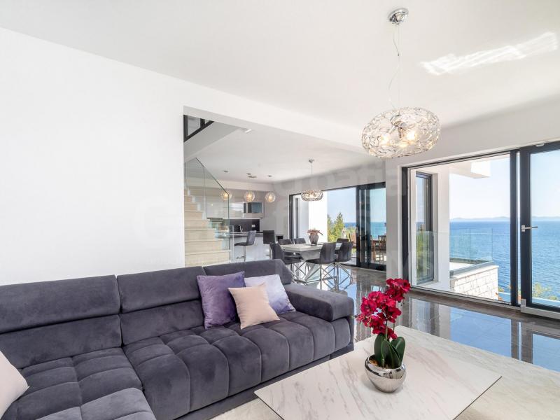 Villa Seaside Haven , Islands  