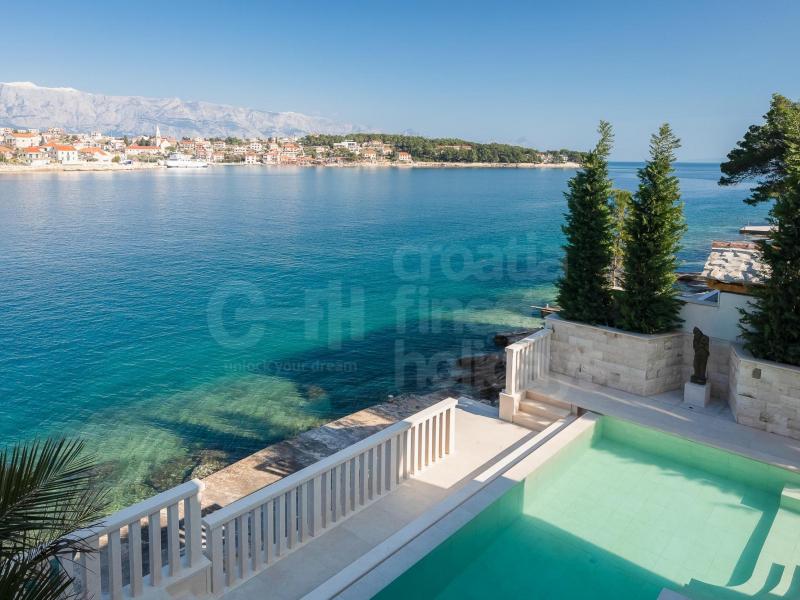 Villa Dorida , Islands  