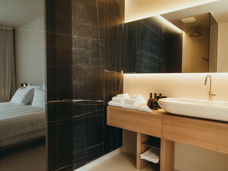 Villa Pinus , Islands  