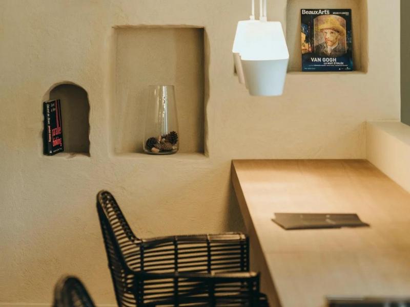 Villa Cascadia , Islands  