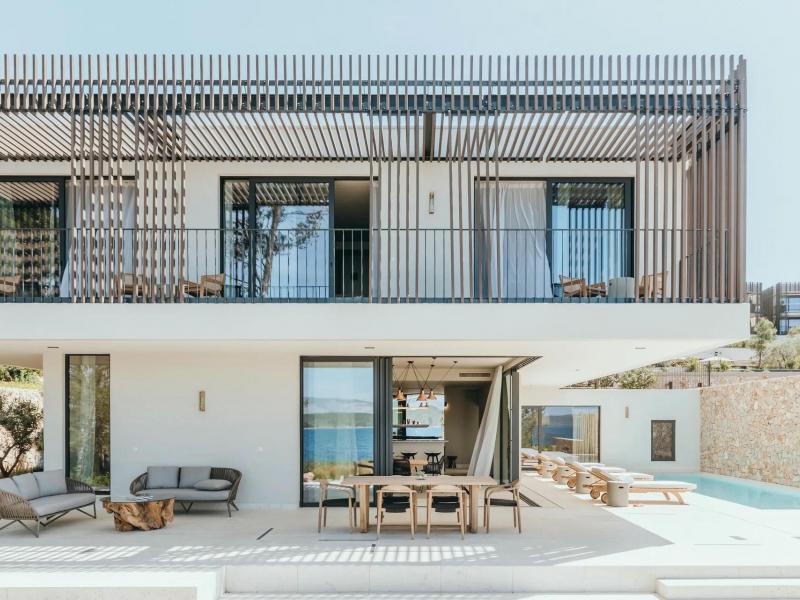 Villa Cascadia , Islands  