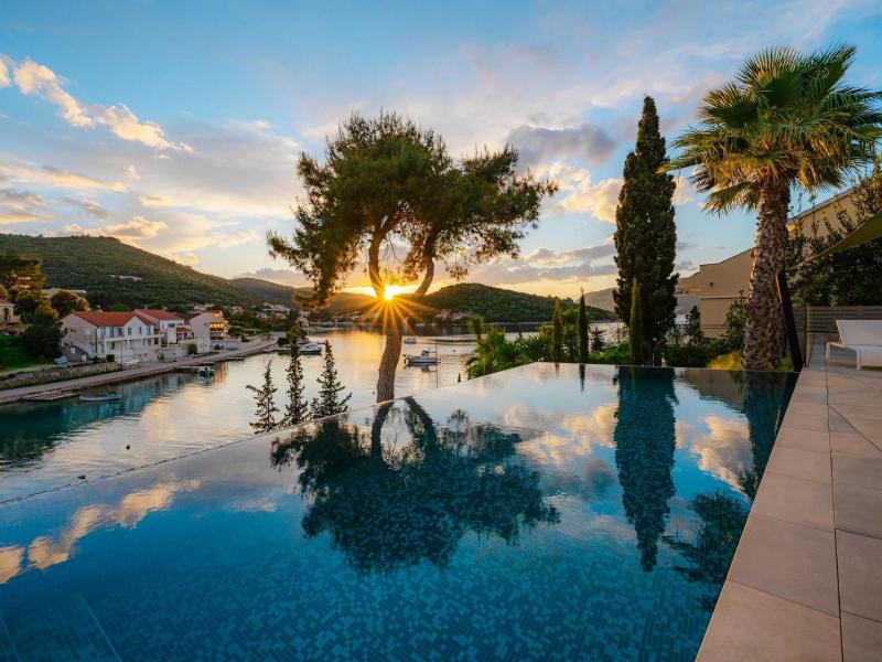 Villa Cataleya , Islands  