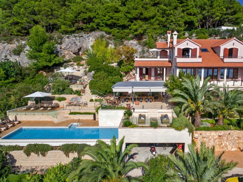 Villa Terra Rossa  , Hvar  