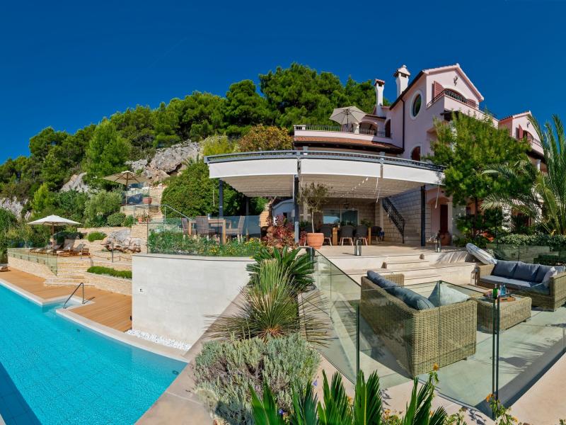 Villa Terra Rossa  , Hvar  