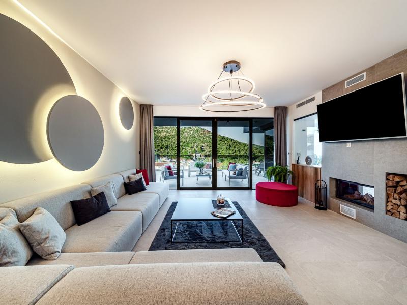 Villa Lucy.Cherry , Dalmatian Hinterland  