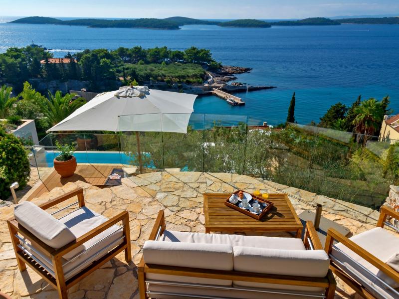 Villa Terra Rossa  , Hvar  