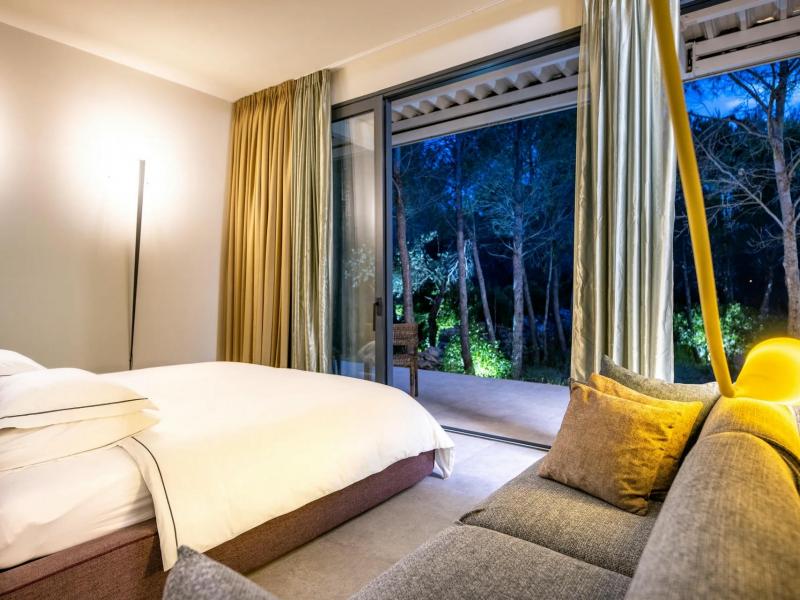 Villa Crystal Heaven , Islands  