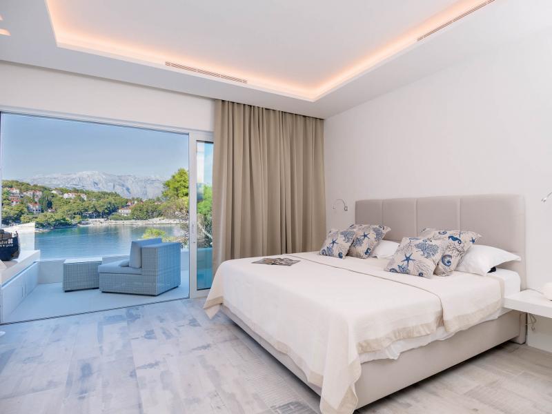 Villa Neptun , Islands  