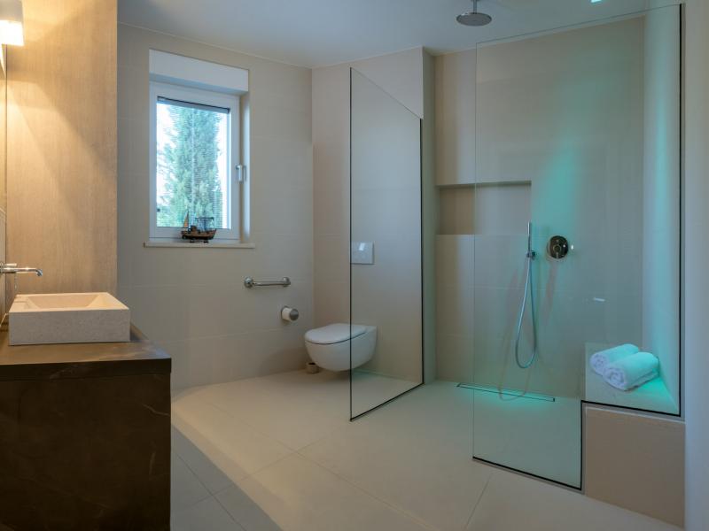 Villa Neptun , Islands  