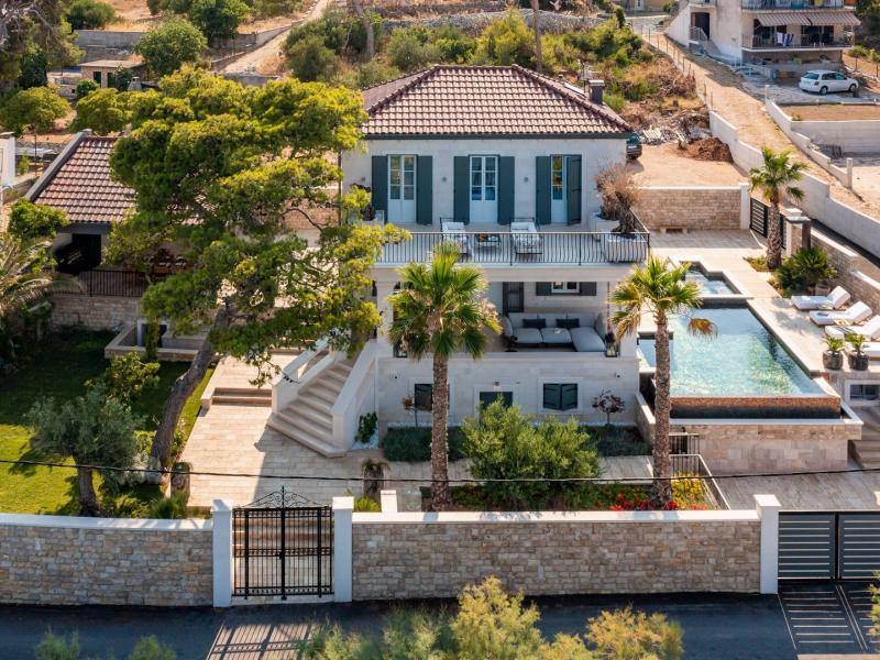 Villa Summer Breeze , Dalmatian Hinterland  