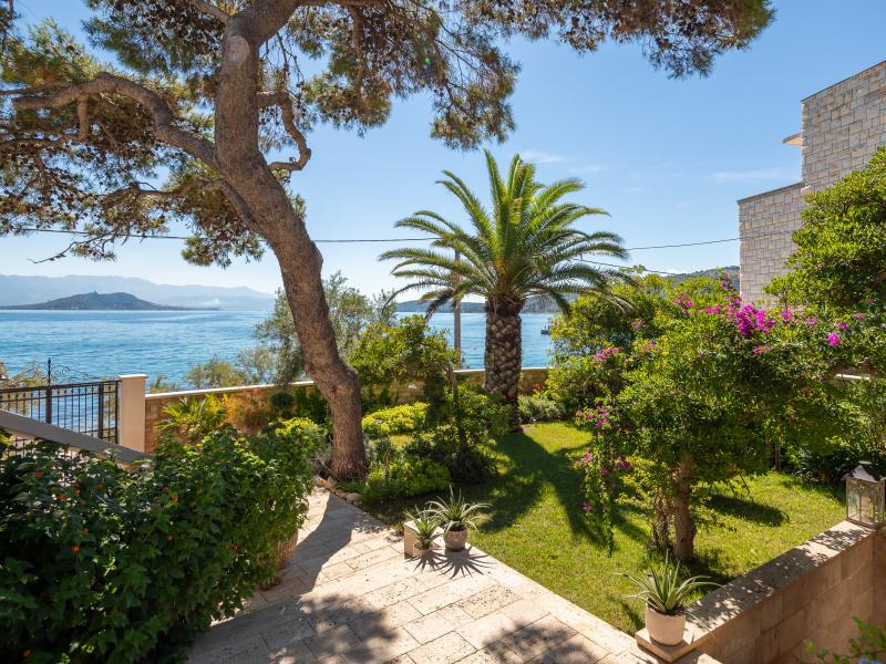 Villa Summer Breeze , Dalmatian Hinterland  